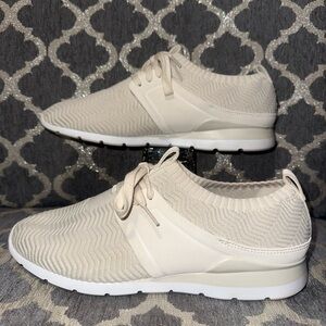 UGG Women’s Sneakers Size 10